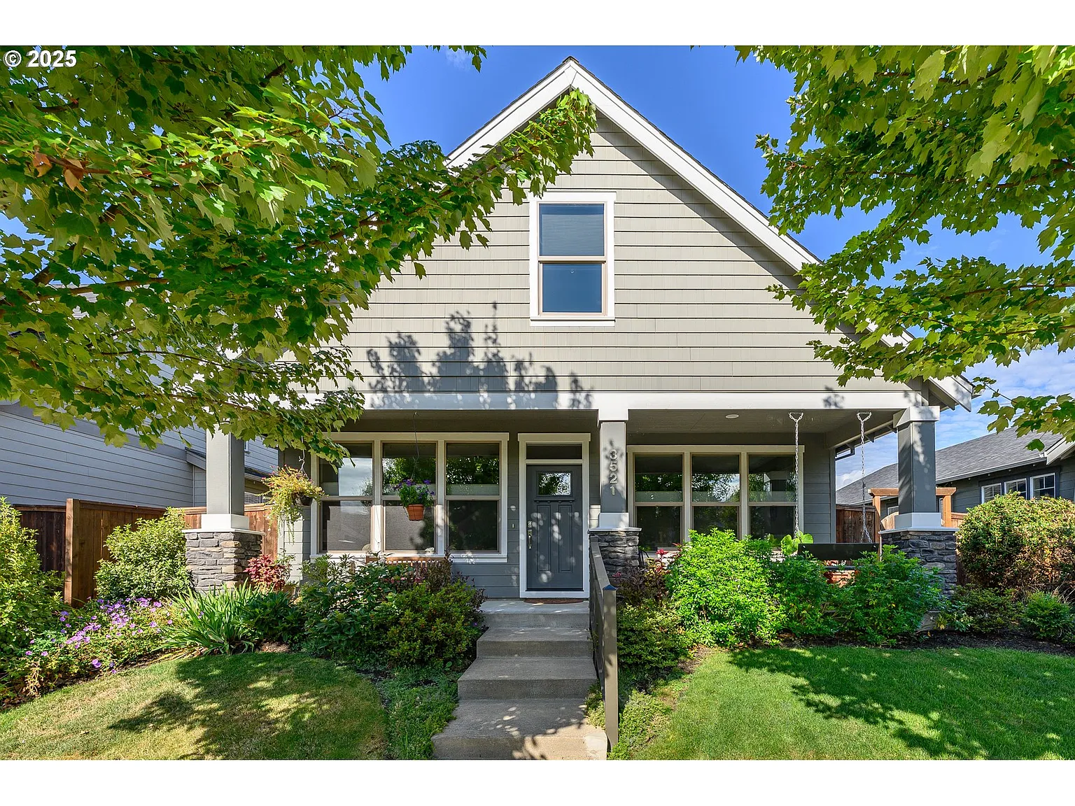 3521 NE Jacob St photo 1