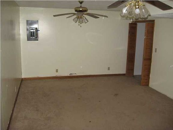2nd image of 1725 Falcon Dr SE