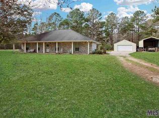 874 Chance Ln, Pine Grove, LA 70453