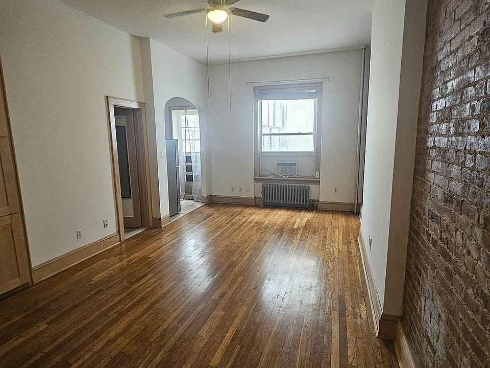 1st image of 103 W 69th St APT 4D