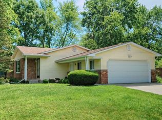 1116 Holly Spring Ln, Grand Blanc, MI 48439