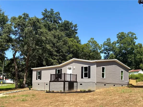 207 Elm St, Seneca, SC 29678
