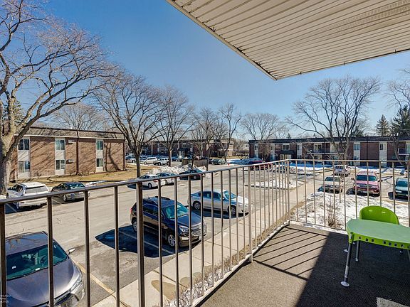 4th image of 1133 Miller Ln APT 207
