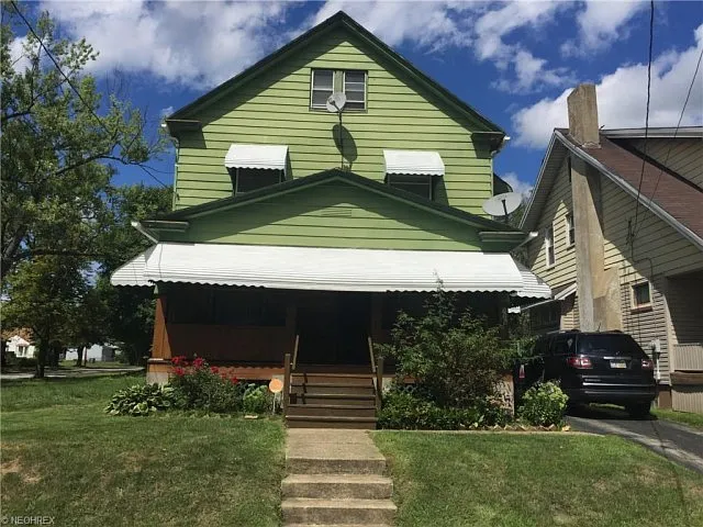 736 Delaware Ave photo 1