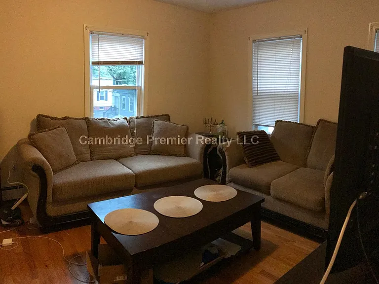1 Union St #3 — Photo 4