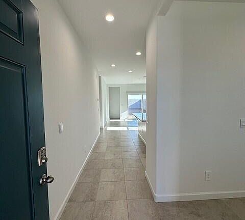 4th image of 38085 W EXCUSSARE Way