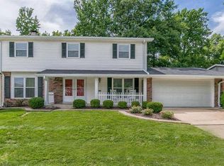 14978 Appalachian Trl, Chesterfield, MO