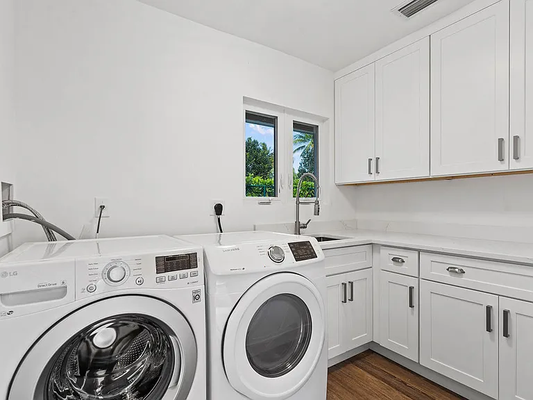 533 E Alexander Palm Rd — Photo 37