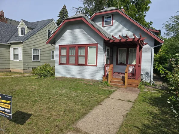 749 Geranium Ave E, Saint Paul, MN 55106