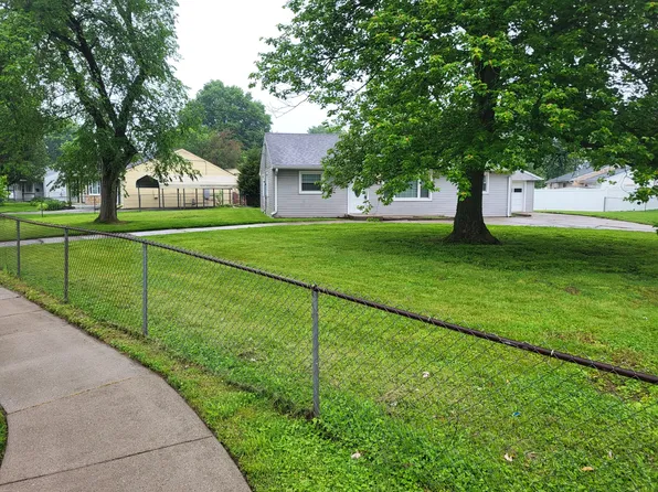 6911 Watson Ln, Louisville, KY 40272