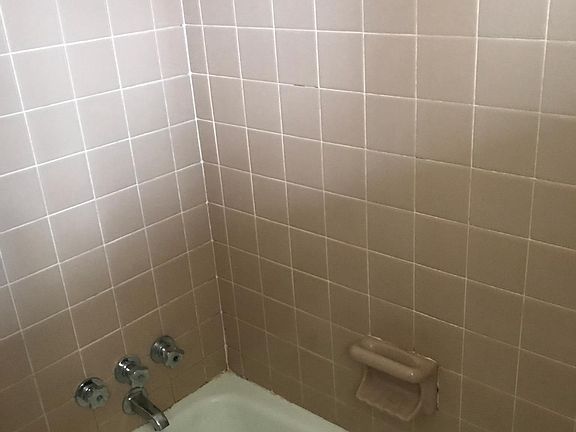 Tub