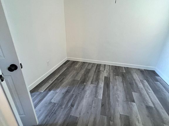 5th image of 1406 E Jefferson St #1