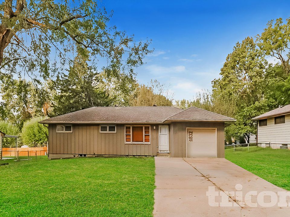 1st image of 4832 Melrose Ln