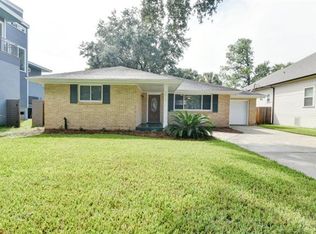 6010 Chamberlain Dr, New Orleans, LA 70122
