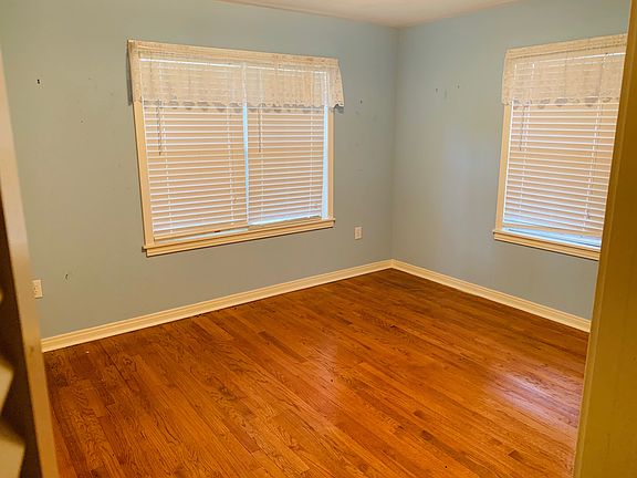 4th image of 1525 Althea Dr