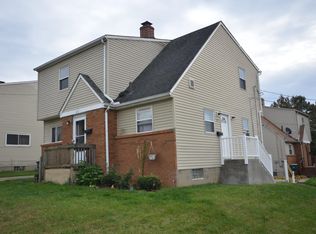 62 Clinton Ave, Akron, OH 44301