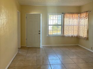 553 W 95th St, Los Angeles, CA 90044