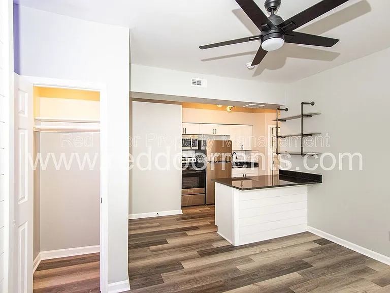 1329 E Market St #8 — Photo 8