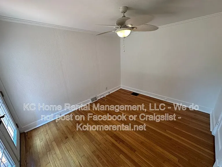 7208 Jefferson St — Photo 32