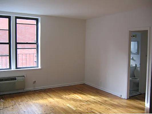 Rented by Saldo Properties | media 30