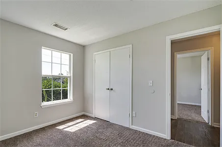 1180 Acorn Dr — Photo 15