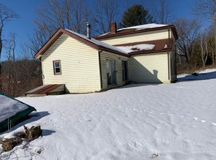 10484 Pleasant Valley Rd NE, Frazeysburg, OH 43822