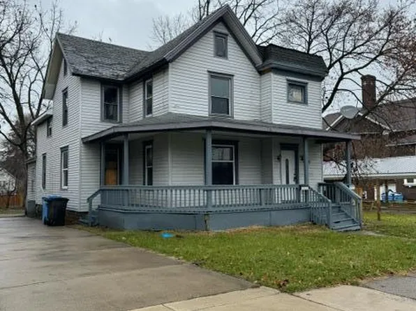 118 W Cesar E Chavez Ave, Lansing, MI 48906