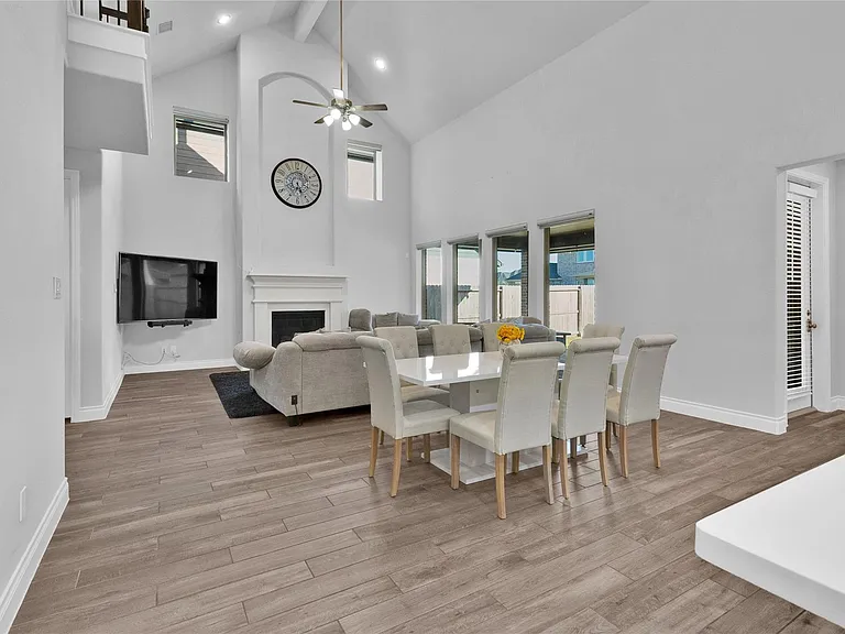 28907 Ridge Valley Ct — Photo 12