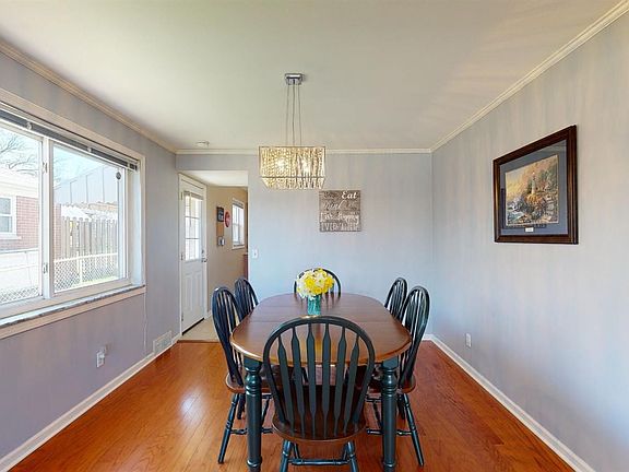 2nd image of 3659 Sandralin Dr