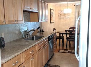 4637 Willis Ave UNIT 101, Sherman Oaks, CA 91403