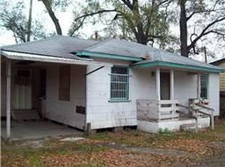 1602 Fennell St, Houston, TX 77012