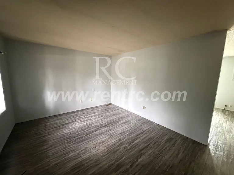 910 Timberline Dr — Photo 6