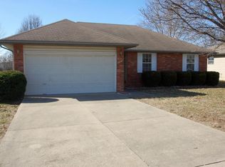 2681 N Cedar Ave, Springfield, MO 65802