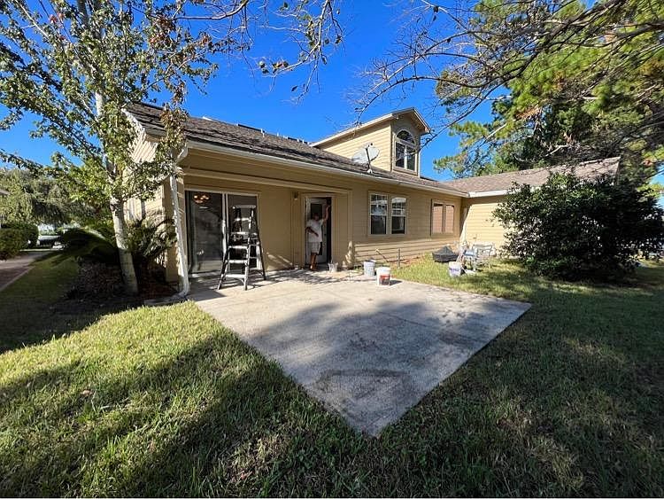 1st image of 95140 Village Dr