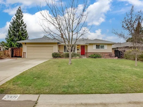 2009 Richmond St, Sacramento, CA 95825