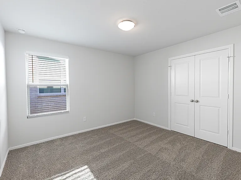 704 Rusty Spurs Pl — Photo 11