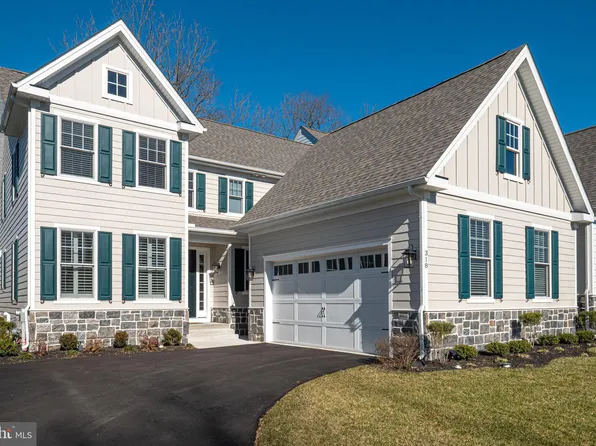 318 Merion Ct, Kennett Square, PA 19348