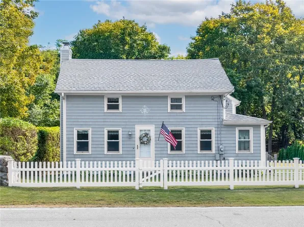 76 W Allenton Rd, North Kingstown, RI 02852
