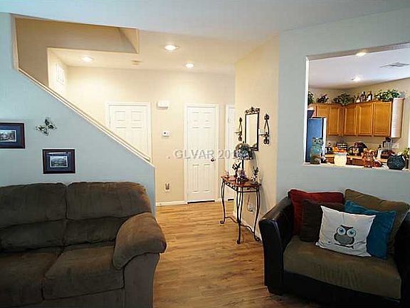 5th image of 10136 Hollis Mountain Ave
