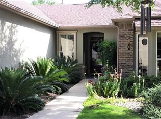 105 Harness Ln, Georgetown, TX 78633