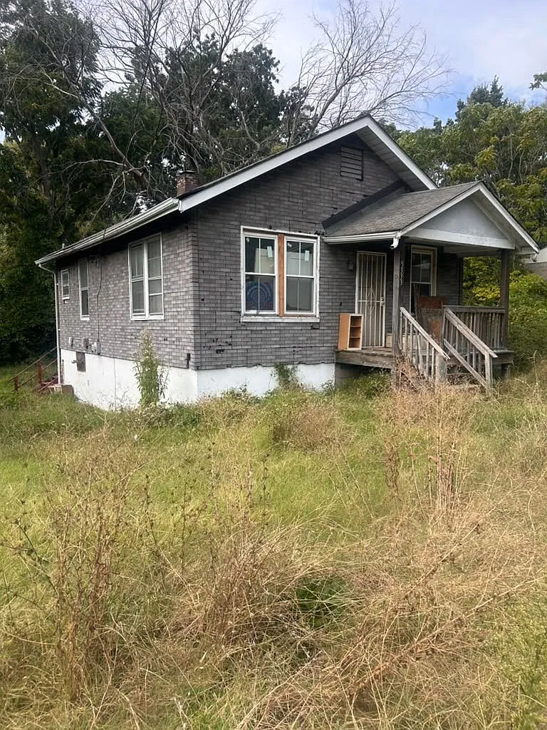 2 bed, 800 sqft, $650 — Photo 3
