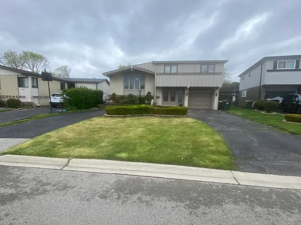 9910 N Wendy Way, Niles, IL 60714