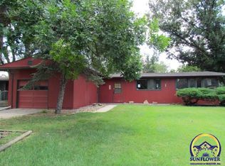 1419 SW Caledon St, Topeka, KS 66611