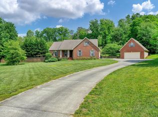 171 Pine Ln, Friendsville, TN 37737