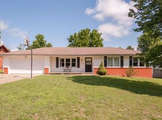 4213 W Magnolia Dr, Battlefield, MO 65619