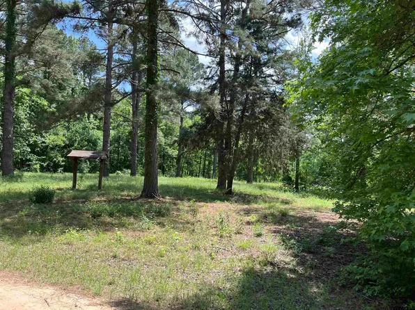 383 County Road 3141, Jacksonville, TX 75766