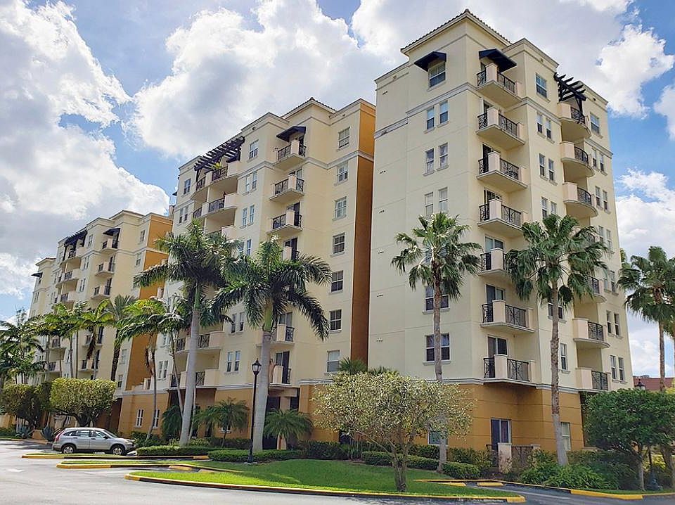 9021 SW 94th St Miami, FL, 33176 - Apartments for Rent | Zillow