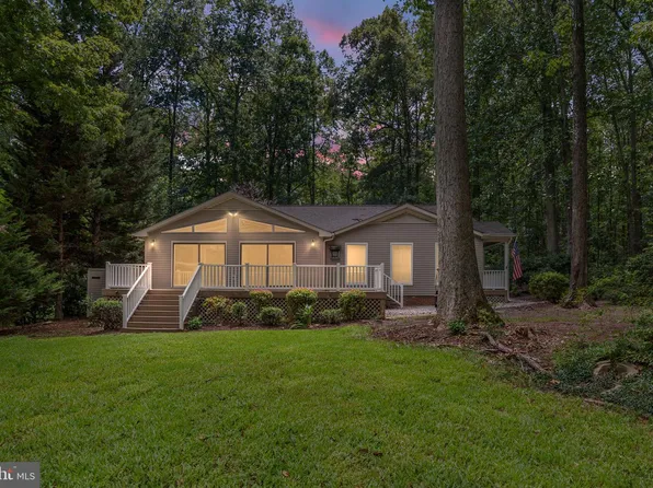 11703 Tuxworth Trl, Bumpass, VA 23024