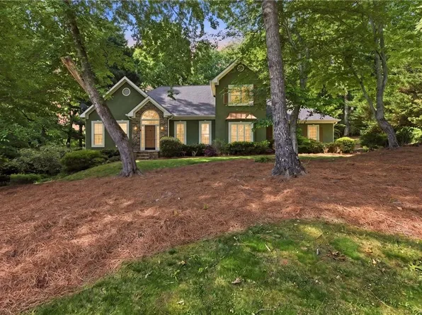 197 Summer Rd, Clarkesville, GA 30523