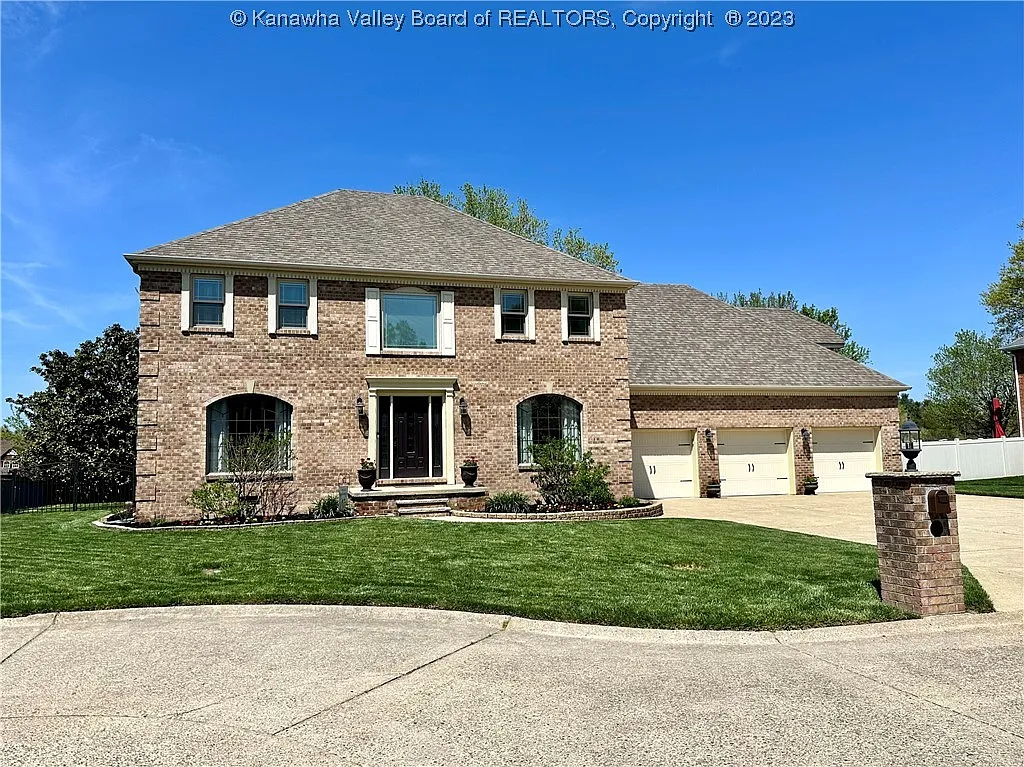 204 Pleasant View Dr photo 1